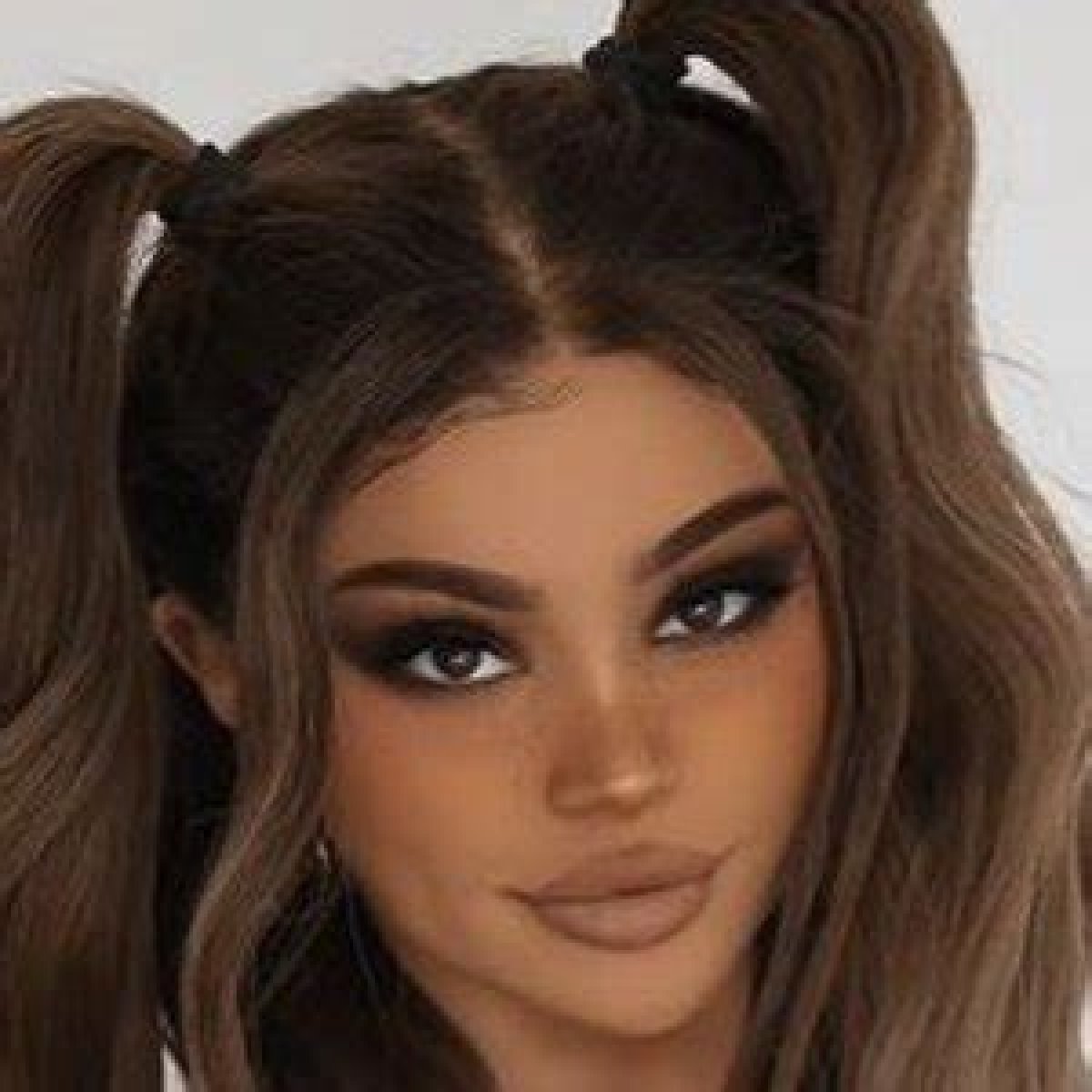 Elizabeth LiSi (Instagram Star) - Age, Birthday, Bio, Facts, Family, Net Worth, Height & More