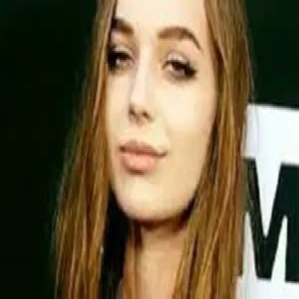 Lyda Loudon - Bio, Age, Single, Body Measurement, Career