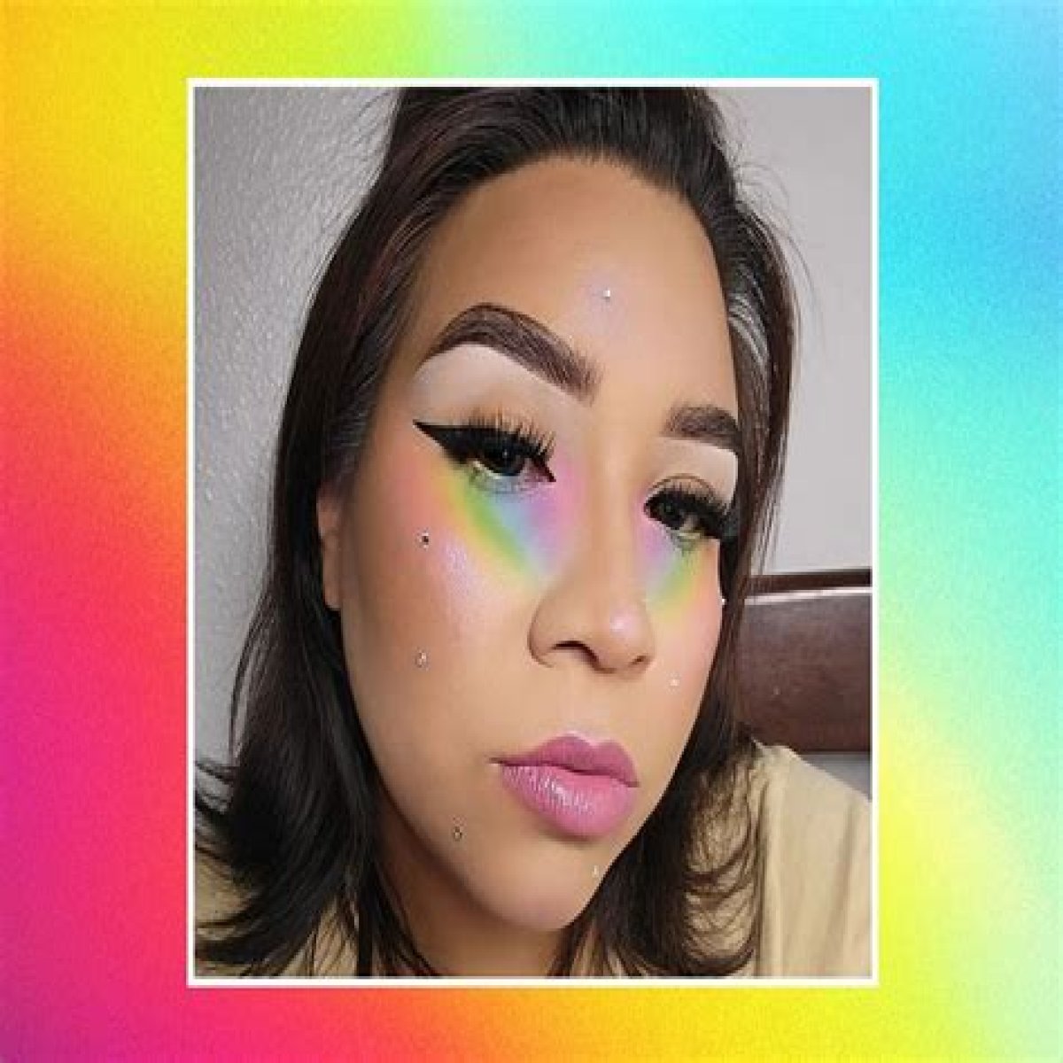 Under-Eye Rainbow Eye Make-Up Is The Hottest Trend RN